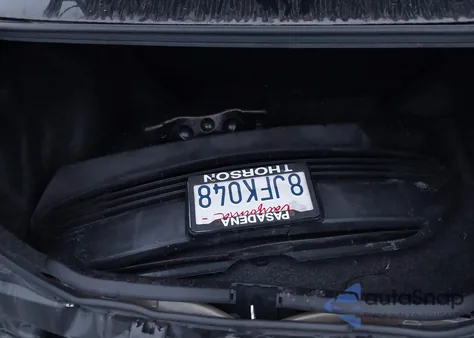 2019 Toyota Corolla Le from USA, damaged, VIN 5YFBURHE2KP914566